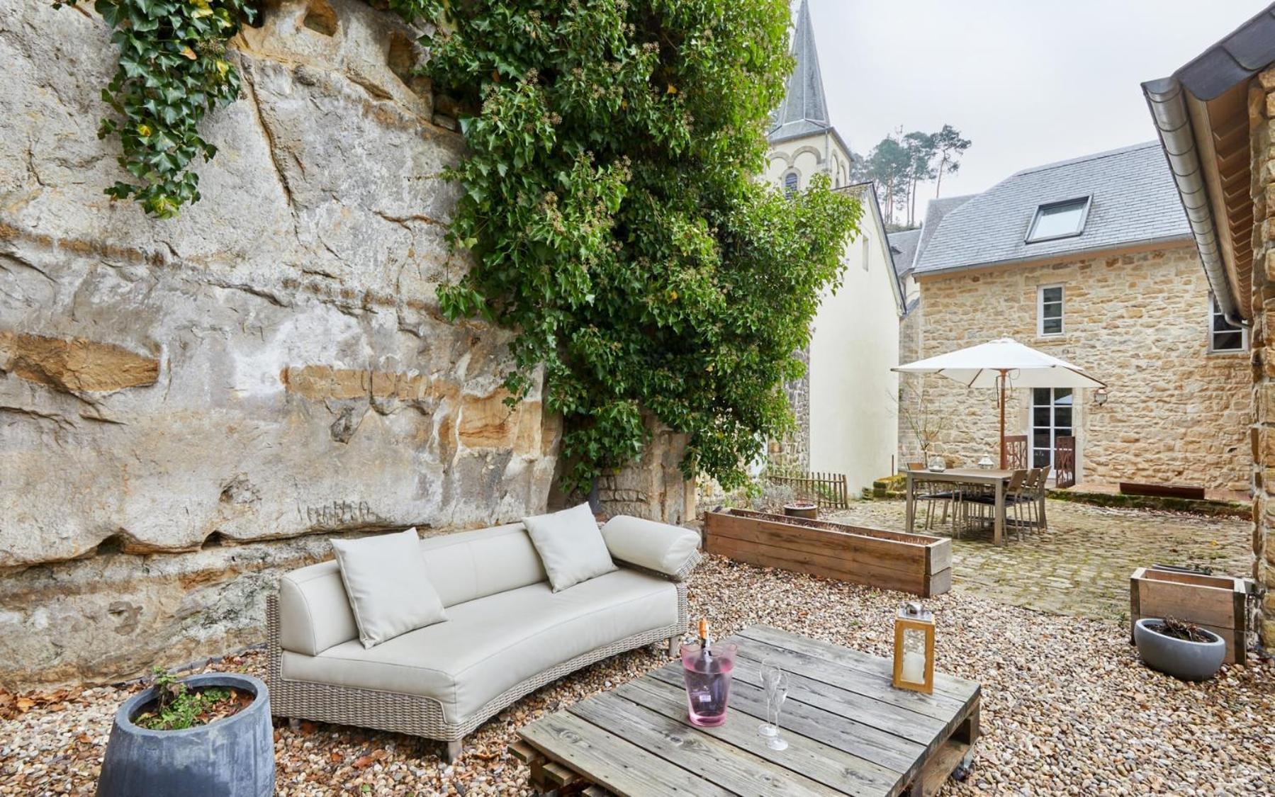 The Fennef Apartment Bourglinster Bagian luar foto