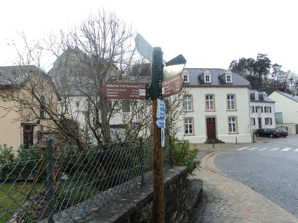The Fennef Apartment Bourglinster Bagian luar foto